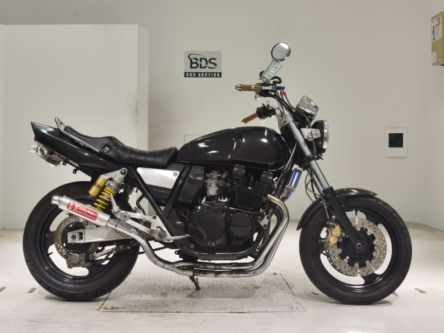 Yamaha XJR400 1996