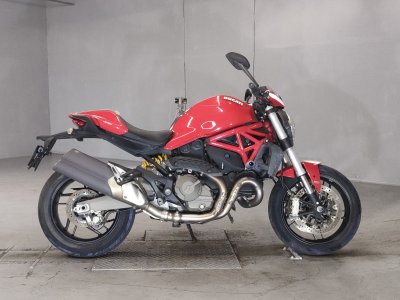 Ducati MONSTER 821 2015