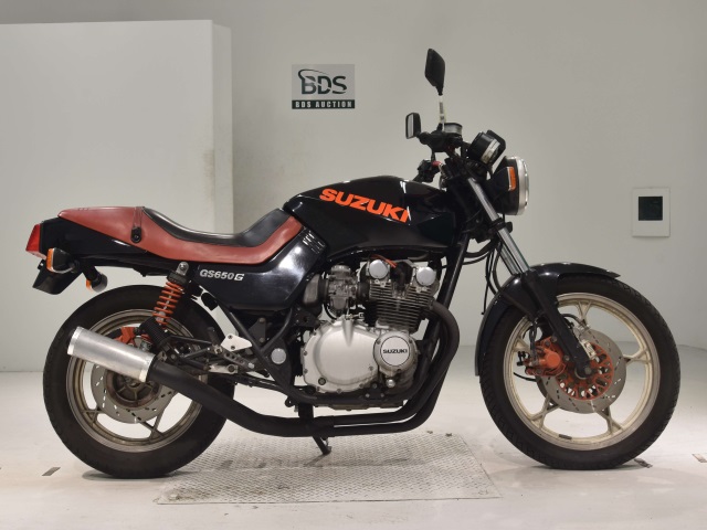 Suzuki GS650G 1984