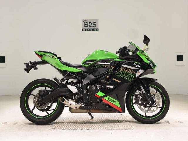Kawasaki NINJA ZX-25R 2021