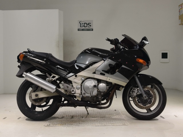 Kawasaki ZZ-R400 1998