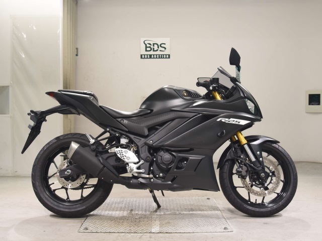 Yamaha YZF-R25A 2022