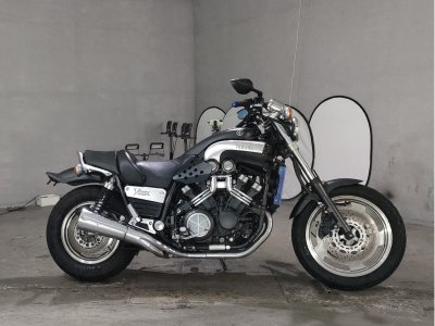 Yamaha V-MAX1200 2004