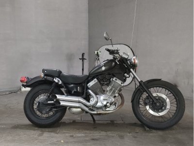 Yamaha VIRAGO XV400 1995