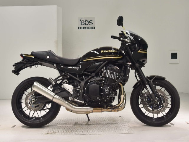 Kawasaki Z900RS CAFE 2022
