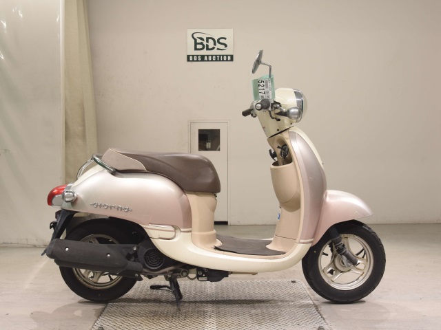 Honda GIORNO 2014