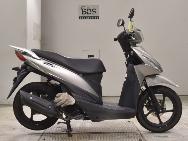 Suzuki ADDRESS V110