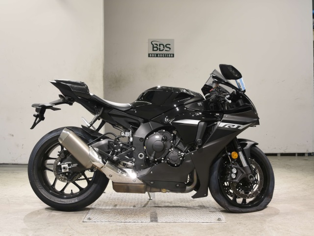 Yamaha YZF-R1 2024