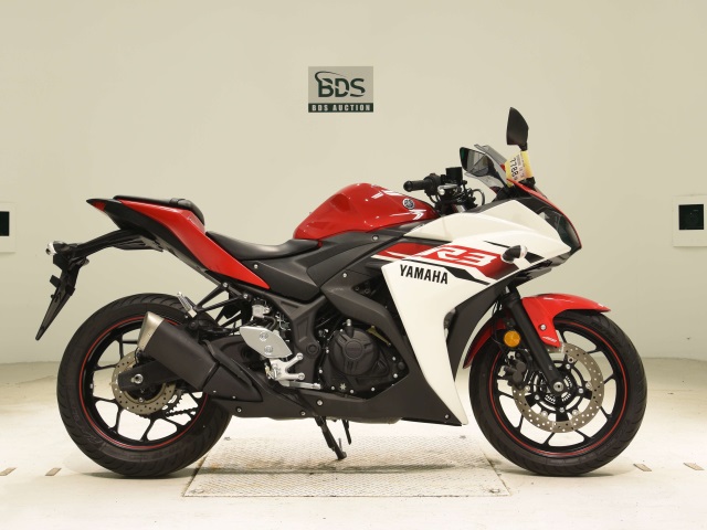 Yamaha YZF-R3 2015