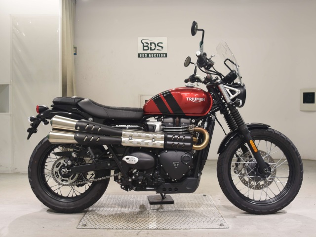Triumph STREET SCRAMBLER 2022