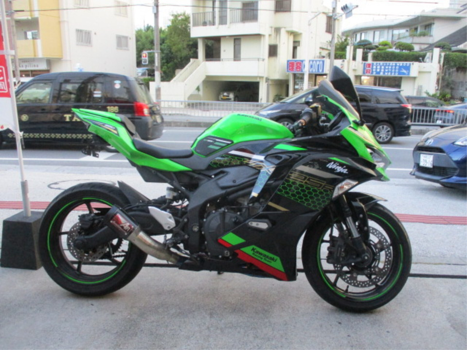 Kawasaki NINJA ZX-25R 2021
