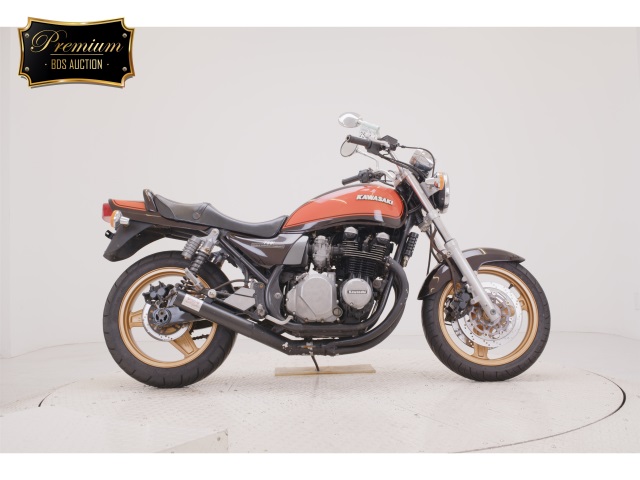 Kawasaki ZEPHYR750 2024