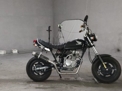 Honda APE50 2009