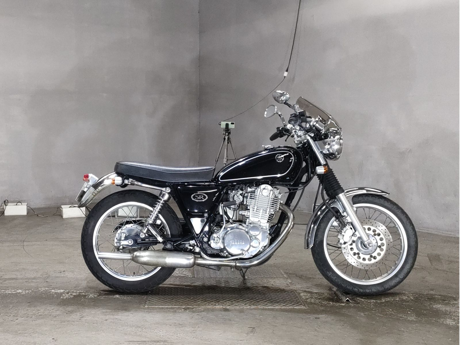 Yamaha SR400 2010