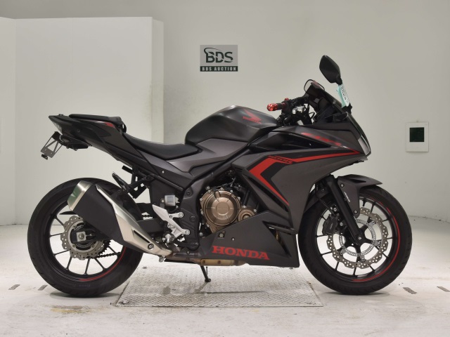 Honda CBR400R 2021