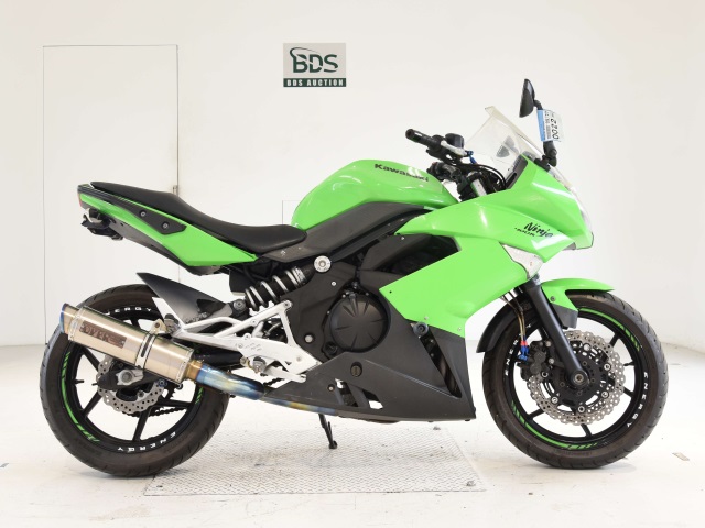 Kawasaki NINJA400R 2011