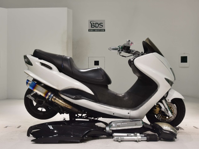 Yamaha MAJESTY 125