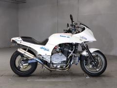 Kawasaki GPZ900R 1999