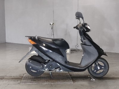 Suzuki ADDRESS V50