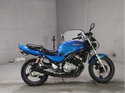 Kawasaki BALIUS2 2002