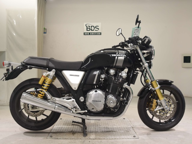 Honda CB1100RS 2017