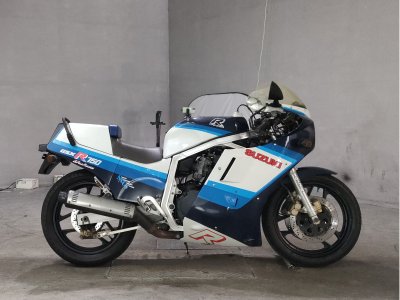 Suzuki GSX-R750 1986