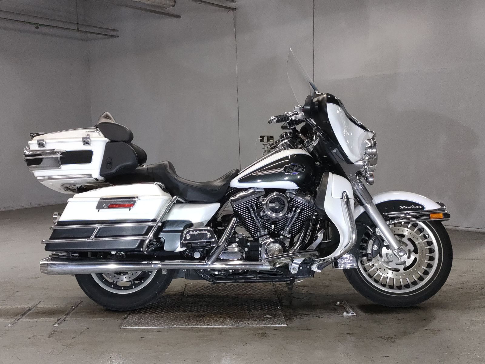 HD ELECTRA GLIDE FLHTCU1580 1990