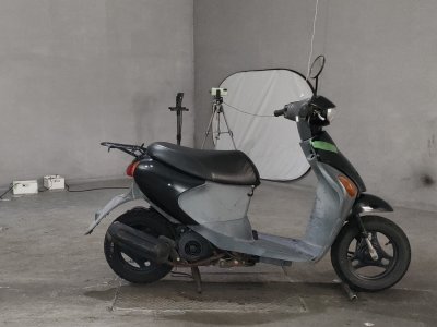 Suzuki LETS4