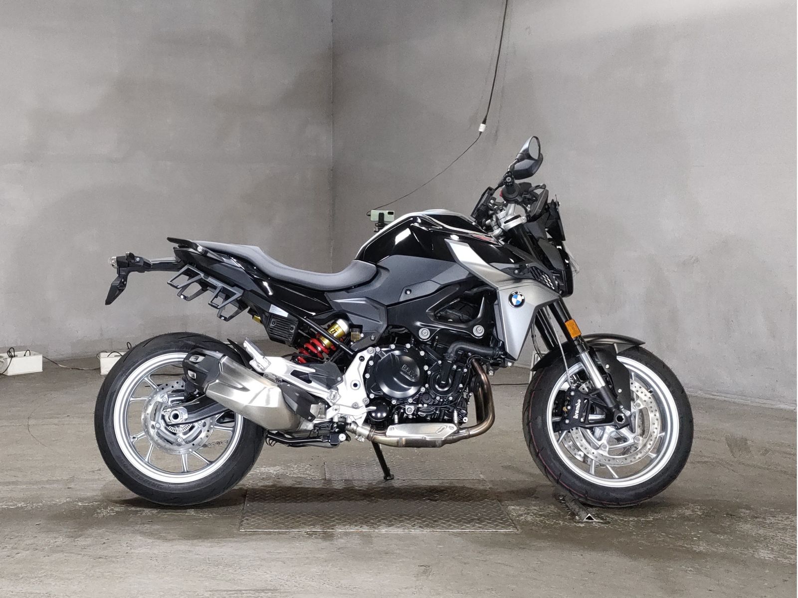 BMW F900R 2024