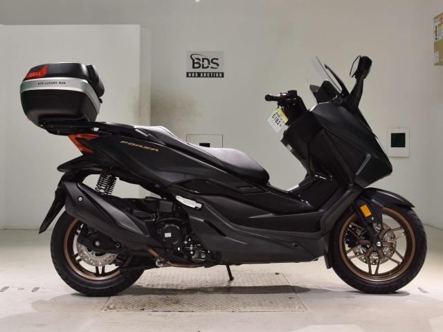 Honda FORZA 2023