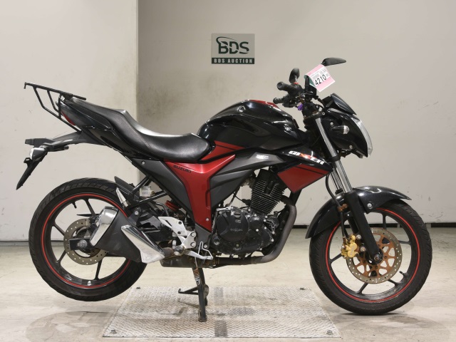Suzuki GIXXER150