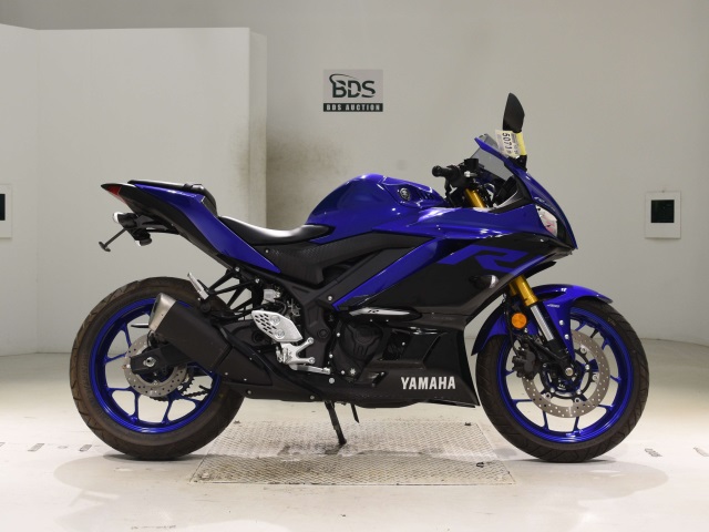 Yamaha YZF-R25A 2019