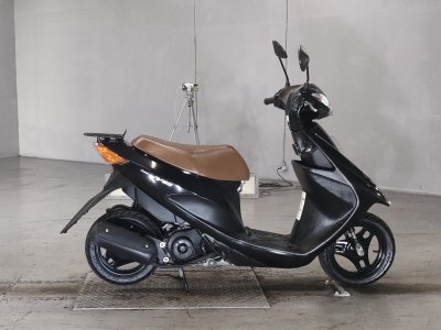 Suzuki ADDRESS V50