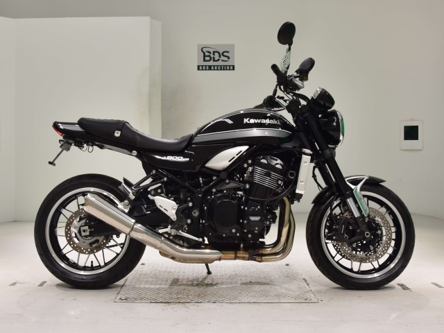 Kawasaki Z900RS 2021