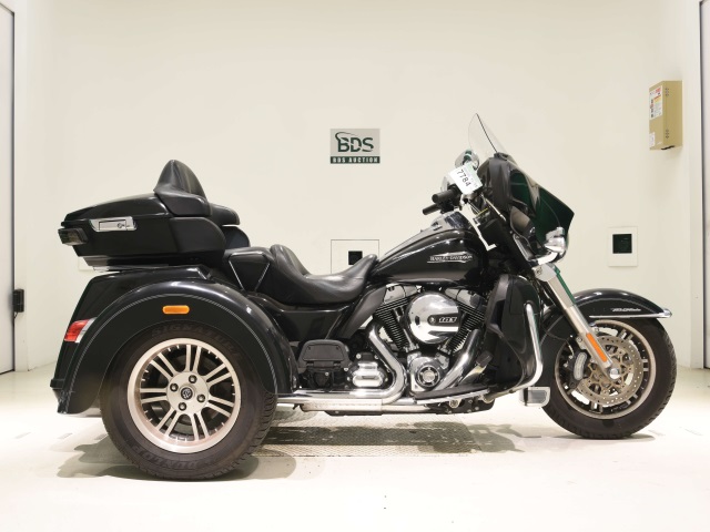 HD ELECTRA GLIDE FLHTCU1690 TRIKE 2014