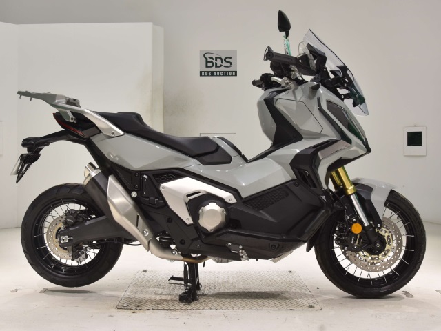 Honda X-ADV750 2022