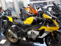 Yamaha YZF-R1 2016
