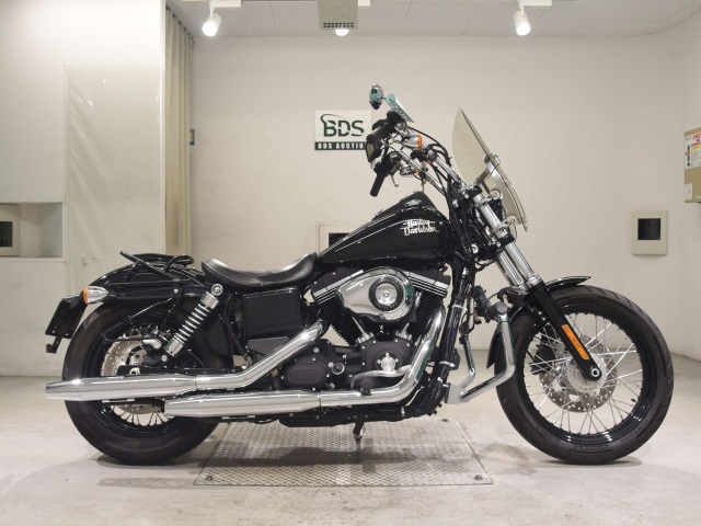 HD STREETBOB FXDB1580 2014