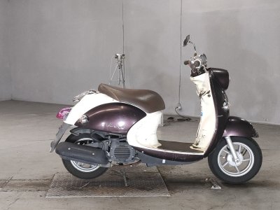 Yamaha VINO50 2012