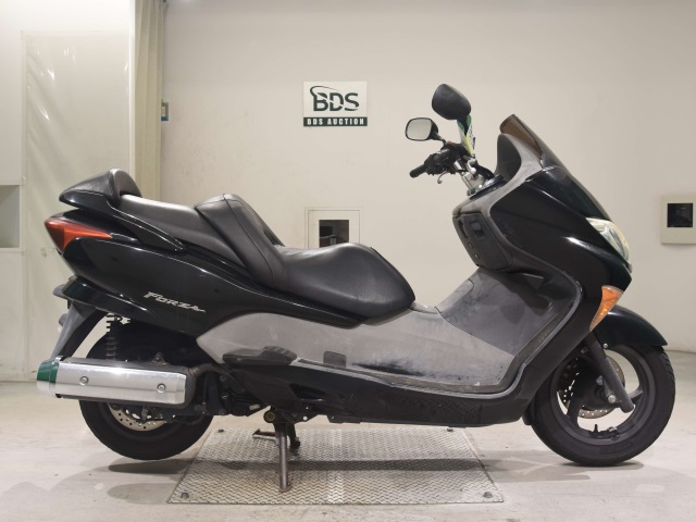 Honda FORZA 2004