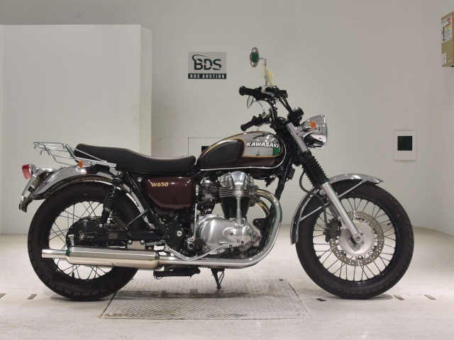 Kawasaki W650 2005