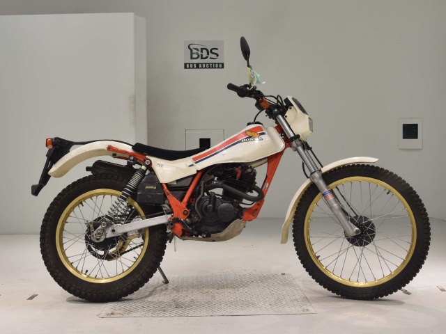 Honda TLR200 1983