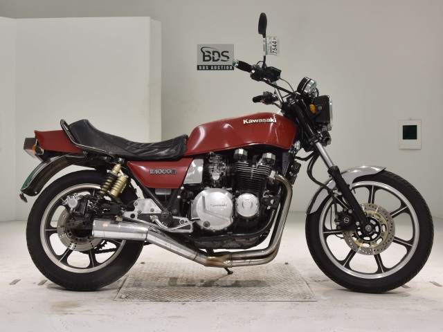 Kawasaki Z1000R 2024