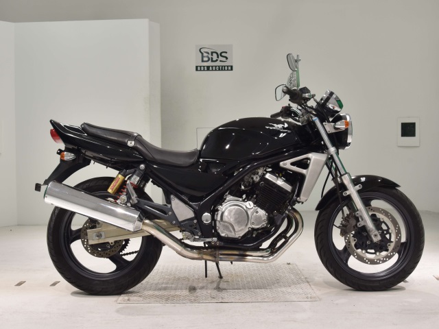 Kawasaki BALIUS ZR250 2002