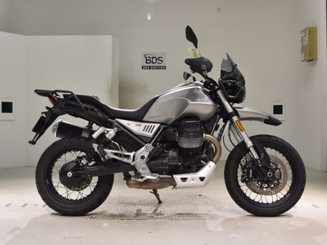 Moto Guzzi V85TT 2021