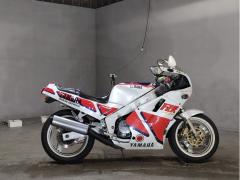 Yamaha FZR1000 1987