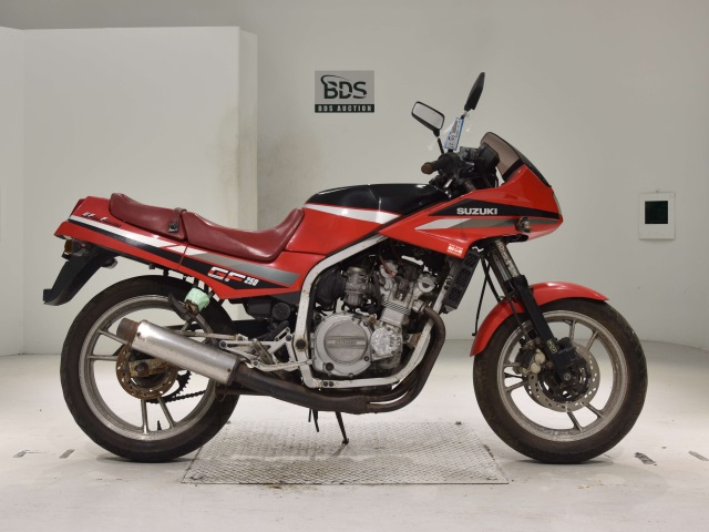 Suzuki GF250S