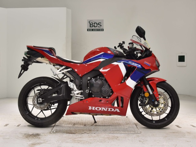 Honda CBR600RR 2021