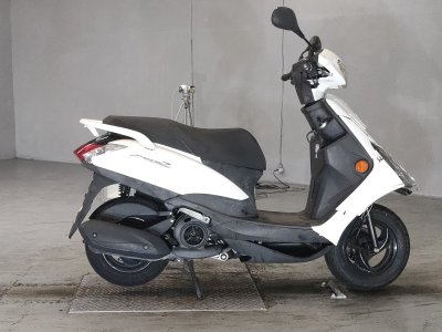 Yamaha AXIS Z 2021