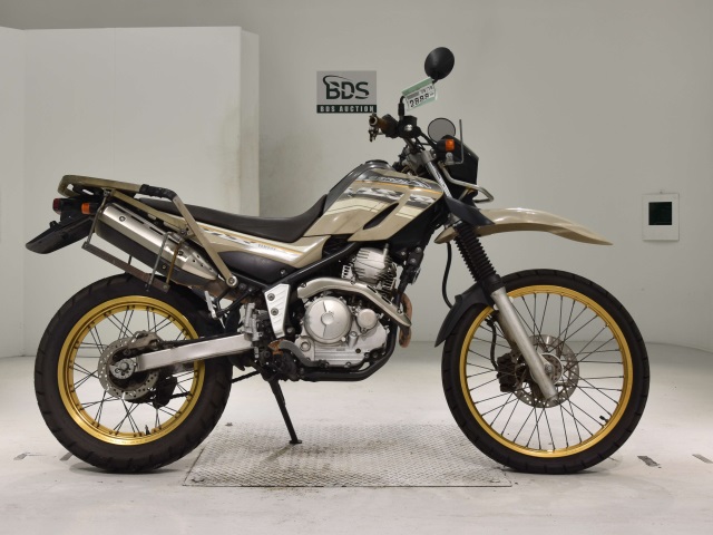 Yamaha SEROW XT250 2014